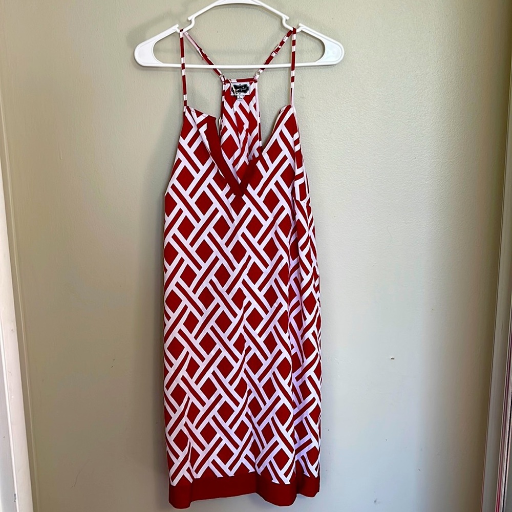 Ladies MudPie Crimson & White dress